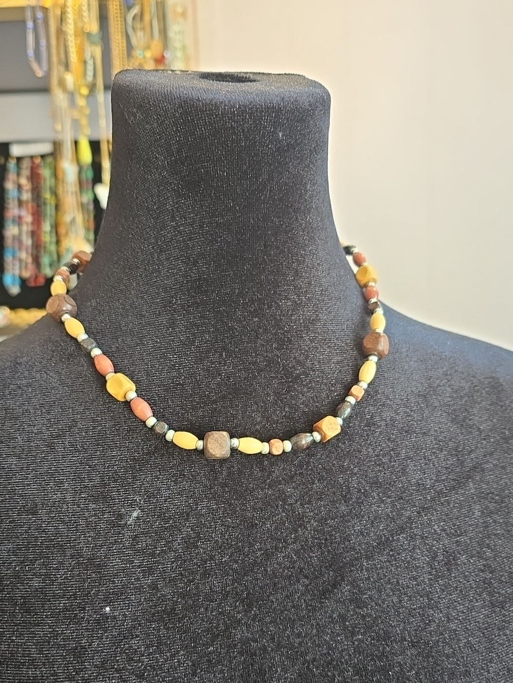 VTG Wooden Beaded Necklace